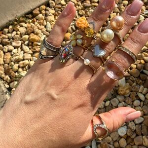 Vintage to Now Costume Ring Lot